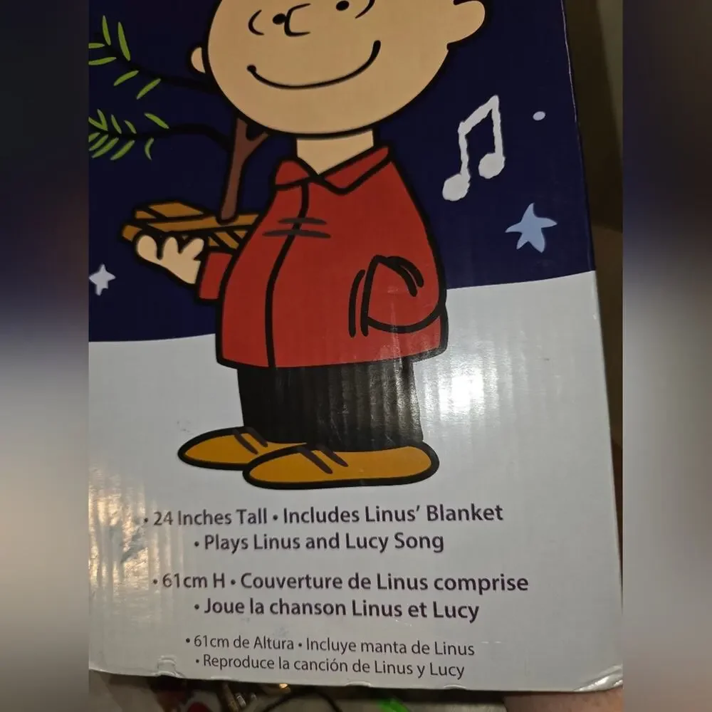 Peanuts Charlie Brown Musical Christmas Tree Holiday Tradition Cartoon Family
